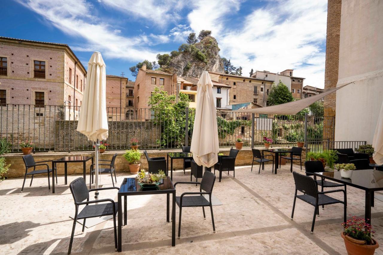 Apartamentos Terraza Ega Estella Exteriér fotografie