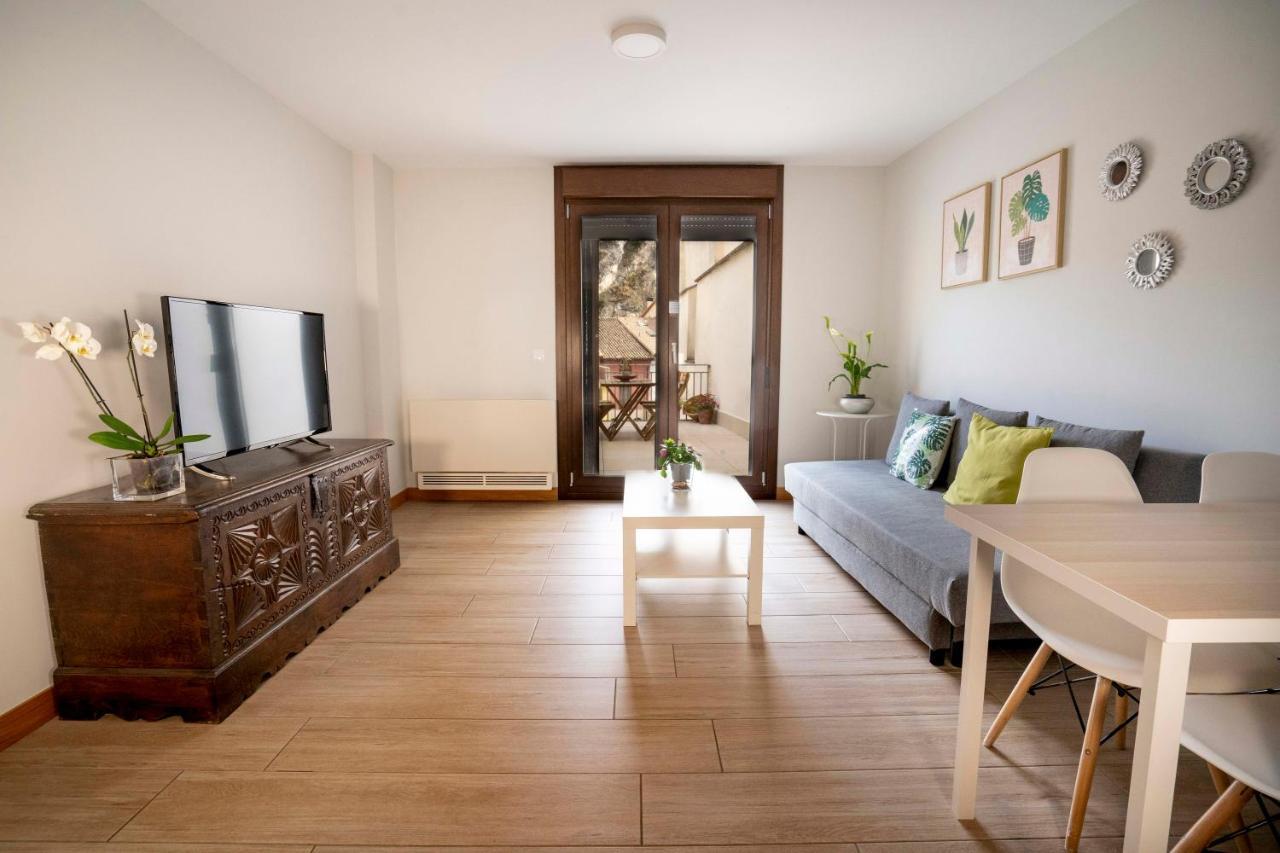 Apartamentos Terraza Ega Estella Exteriér fotografie